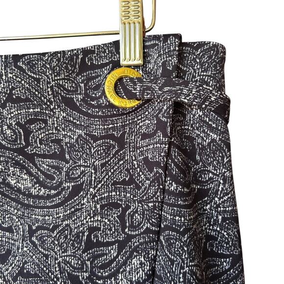 Michael Kors Blue + White Paisley Faux Wrap Skirt Size Large - Picture 3 of 7